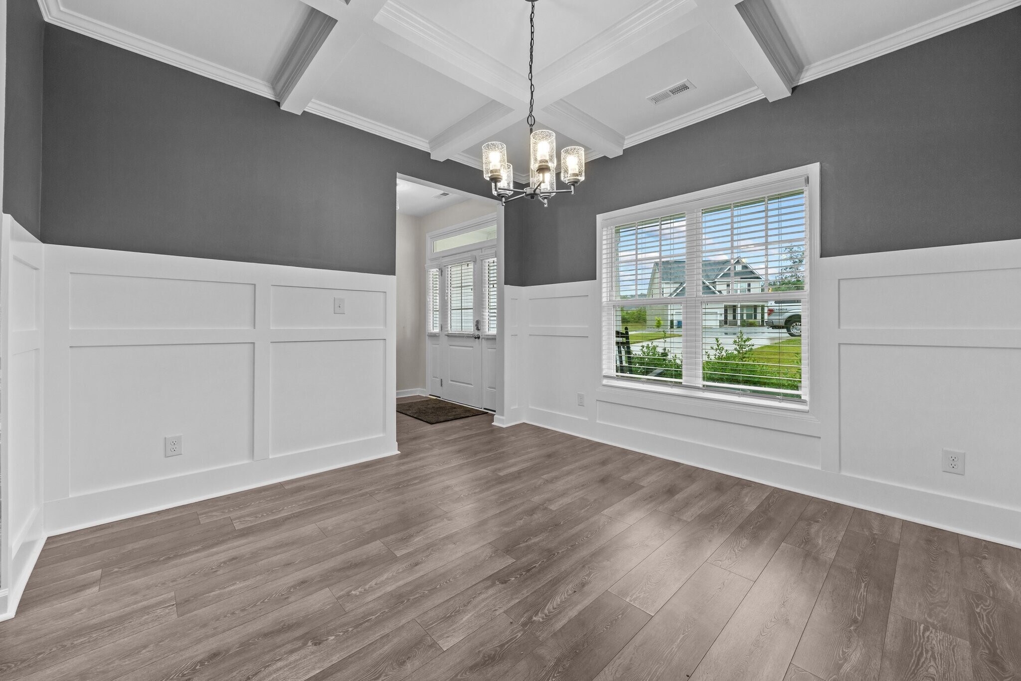 Building Photo - 1165 Camellia Dr