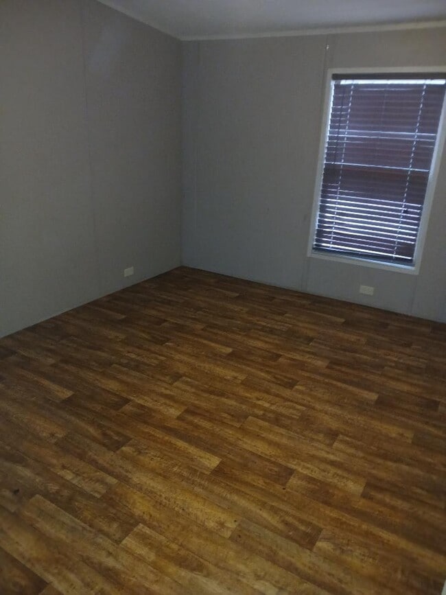 Building Photo - 926 Mosely Street