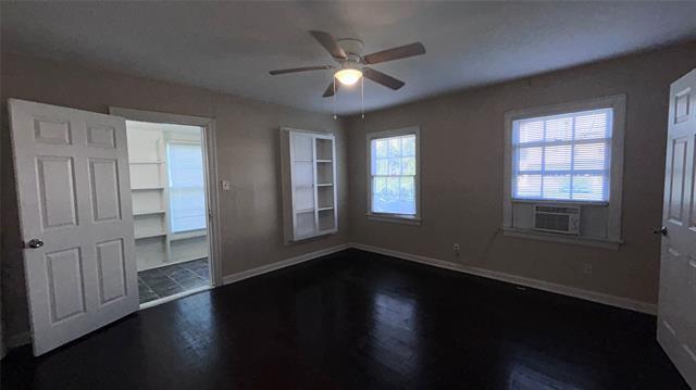 Building Photo - 3600 Kell St