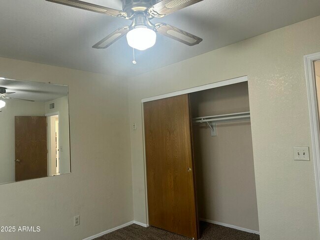 Building Photo - 3534 W Villa Rita Dr