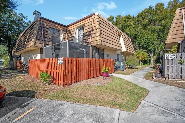 Primary Photo - 12738 Wood Trail Blvd