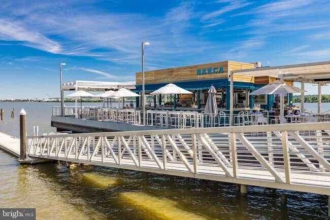 Building Photo - 203 Montgomery St