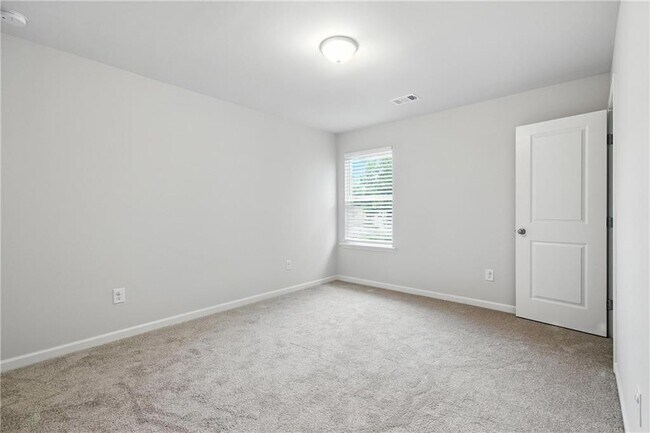 Building Photo - 6215 Vista Crossing Way