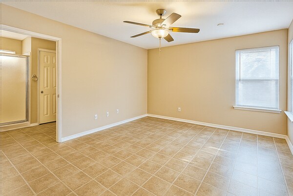 Building Photo - 11034 Arabian Palm