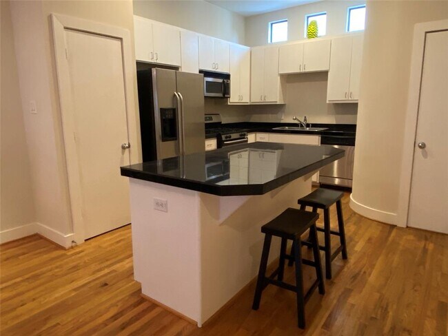 Building Photo - 3501 Link Valley Dr.