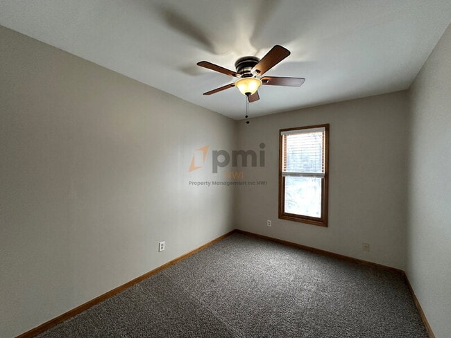 Building Photo - 1724 S Fairbanks St