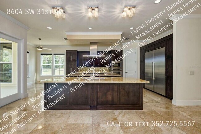 Building Photo - 8604 SW 31st Ave