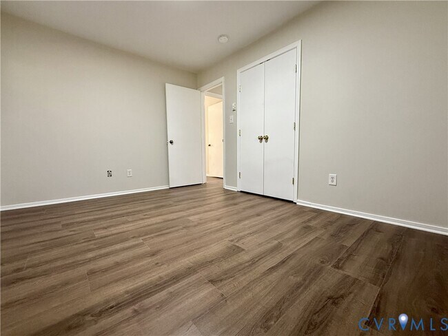 Building Photo - 10513 Sunne Ct