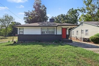 Building Photo - 2017 20th St N