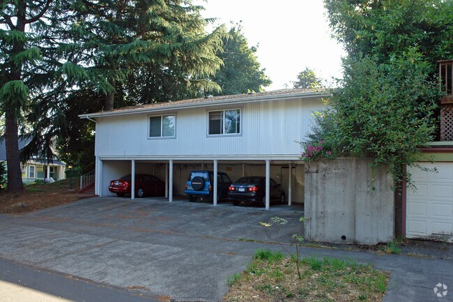 Building Photo - Courtyard Apartments