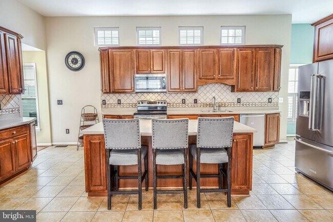 Building Photo - 24990 Mineral Springs Cir