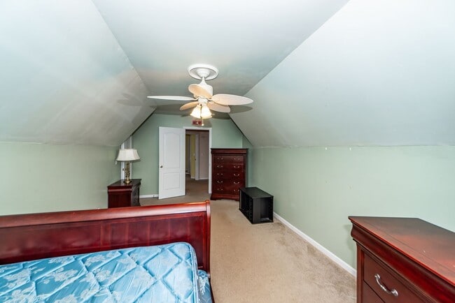 Building Photo - 5 Bedroom 2.5 Bath Home in Indigo Fields - North Charleston