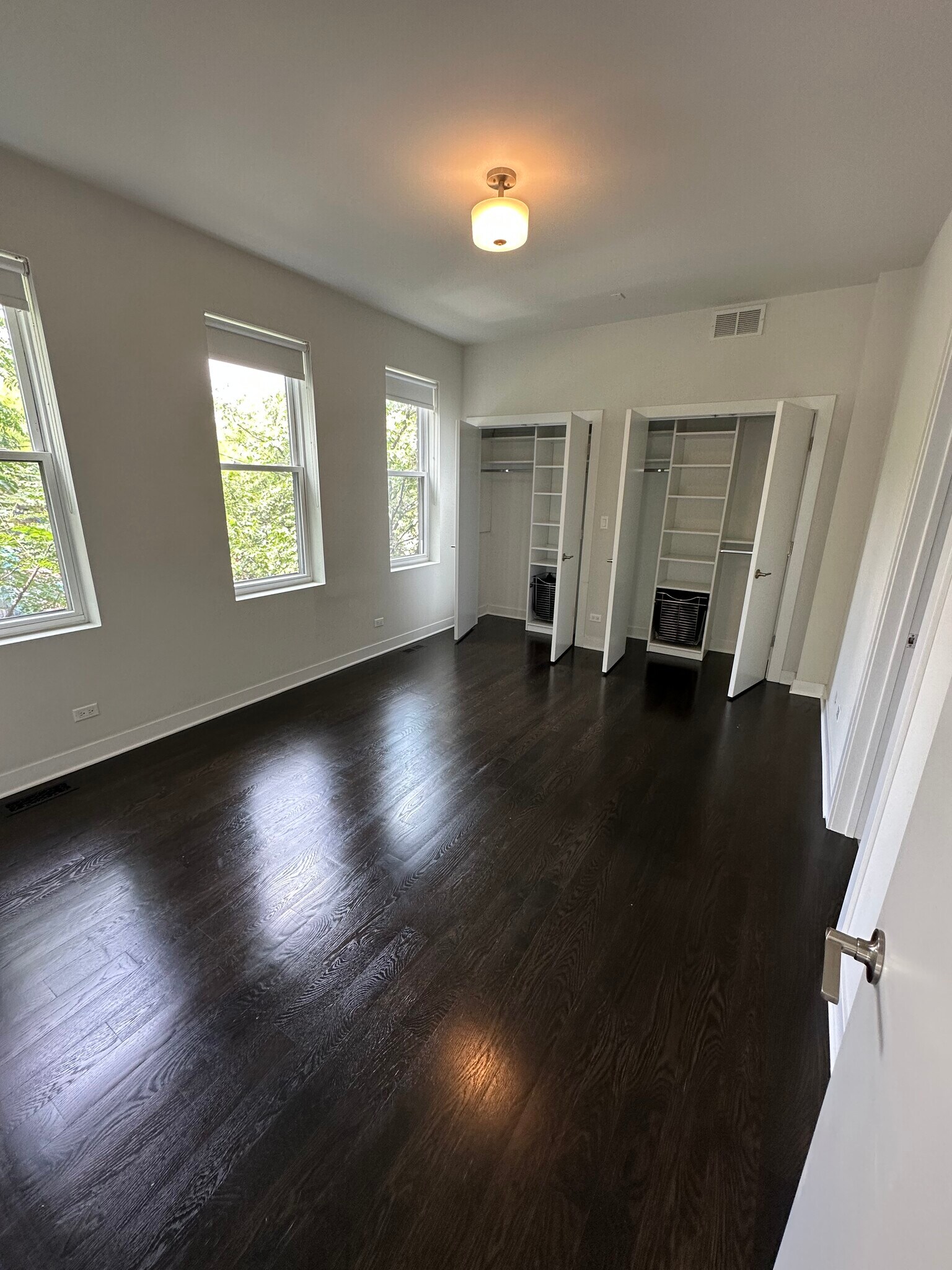 Primary Bedroom - 1758 W Cullerton St