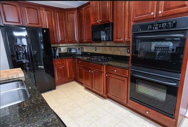Kitchen - 41849 Inspiration Ter