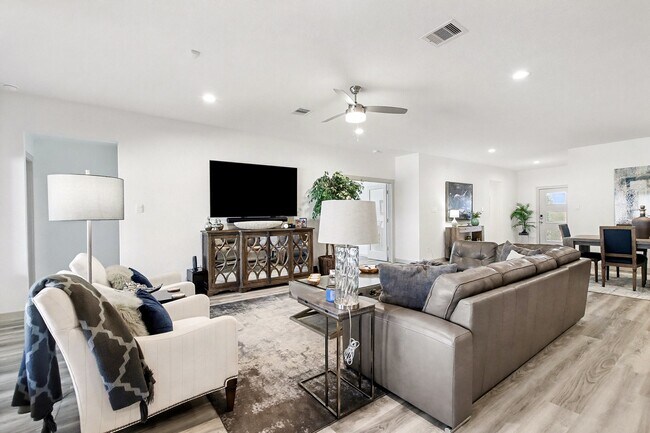 Building Photo - 3839 Hordley Ter Trl