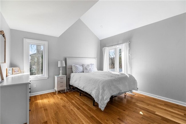 Building Photo - 391 Valley Rd