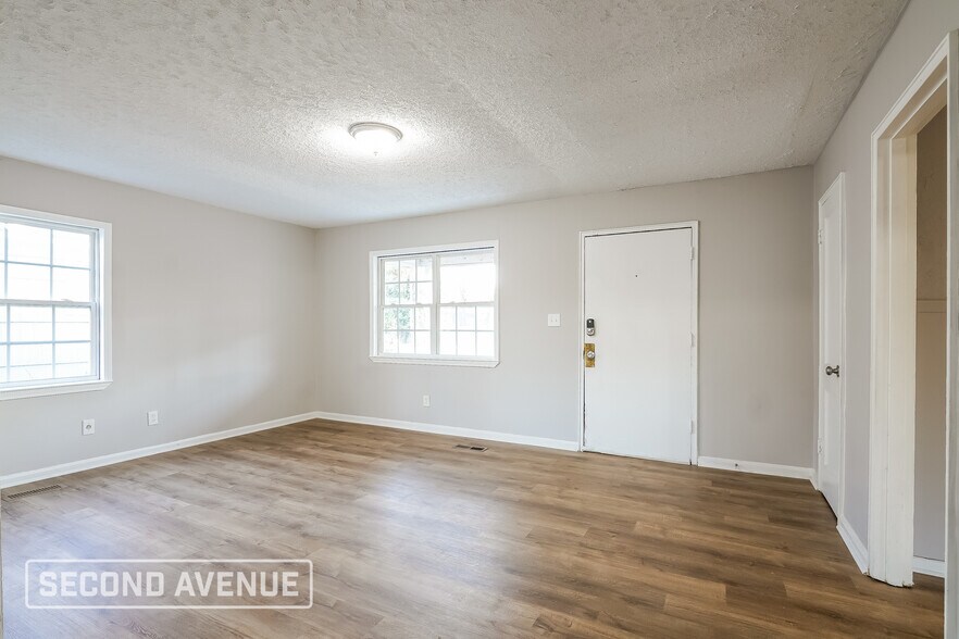 Building Photo - 1225 15th St SW