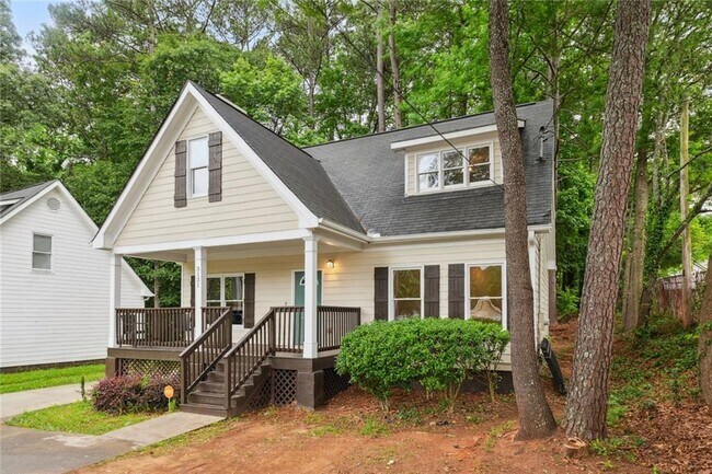 Building Photo - 3131 Washington Rd