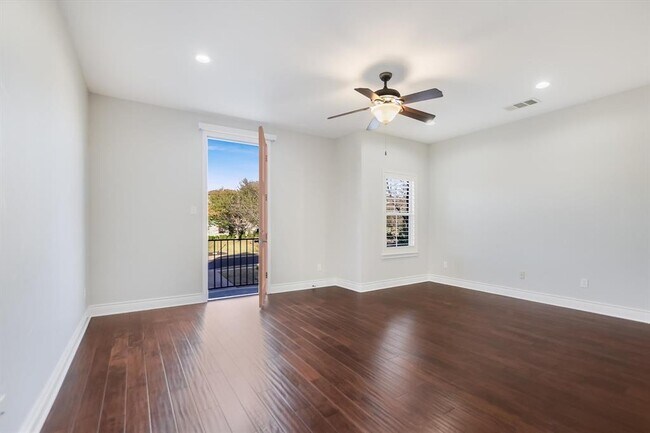 Building Photo - 211 Jack Nicklaus Dr