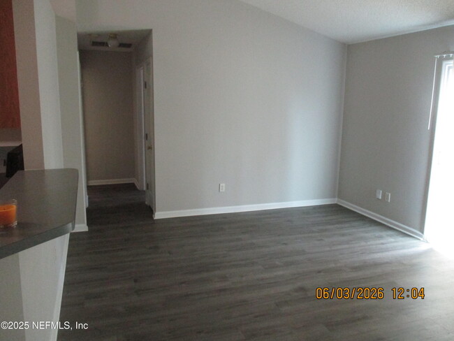 Building Photo - 3285 Avalon Dr