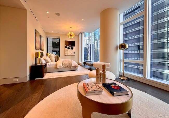 Building Photo - 20 W 53rd St