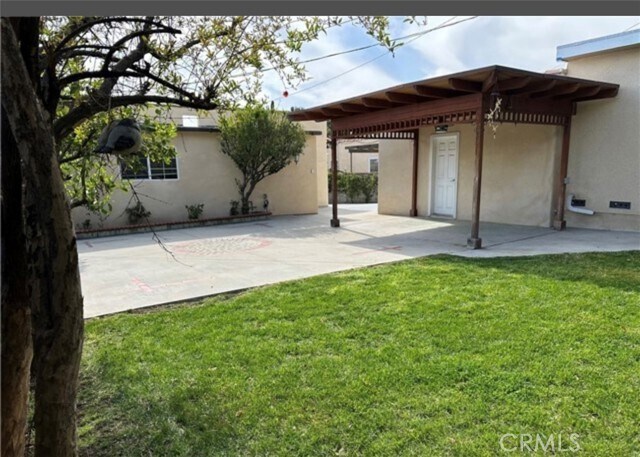 Building Photo - 2065 Watson St