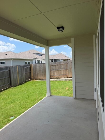 Building Photo - 2701 Towy Rd