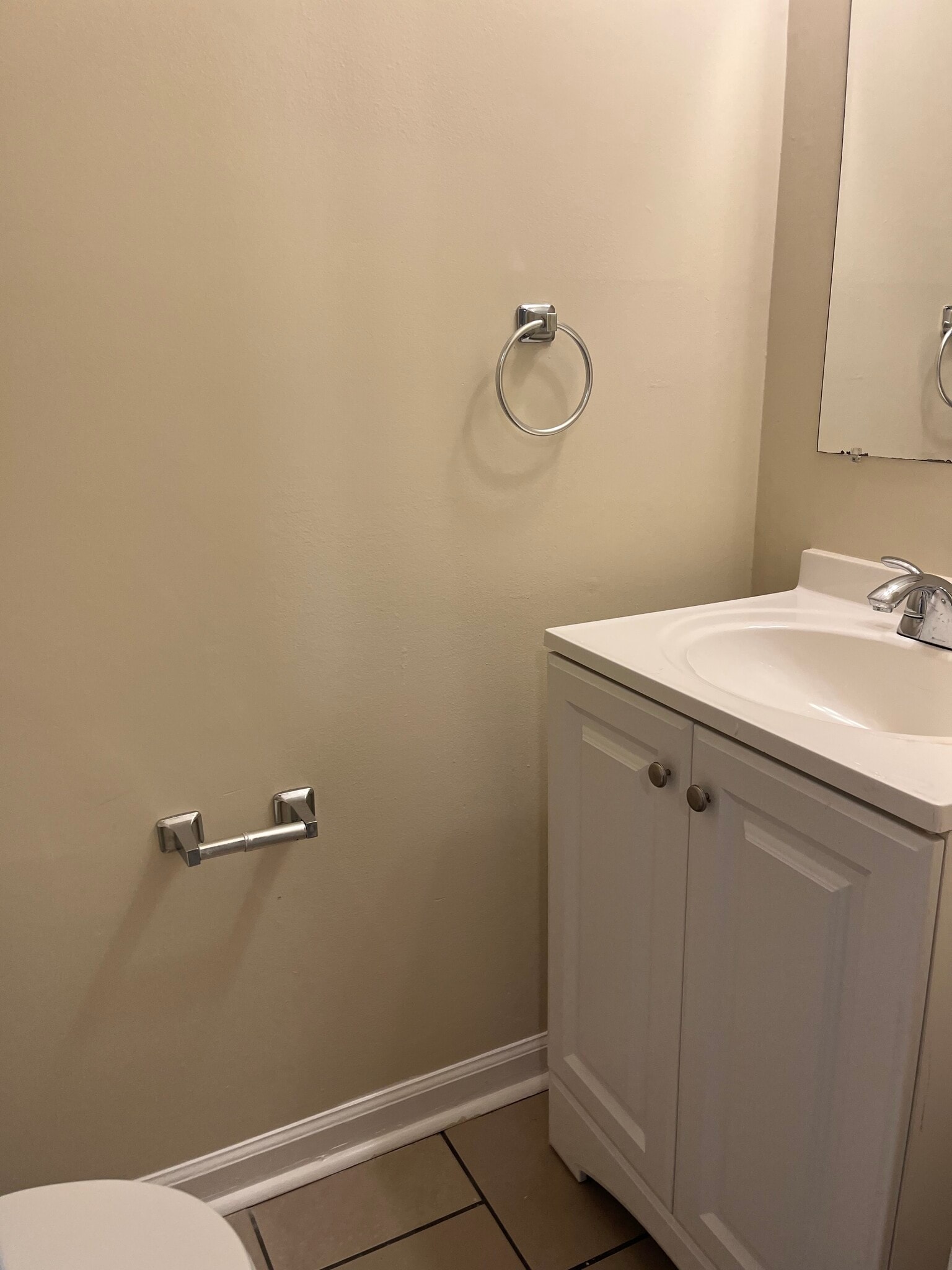 Building Photo - 3526 Brookway Dr