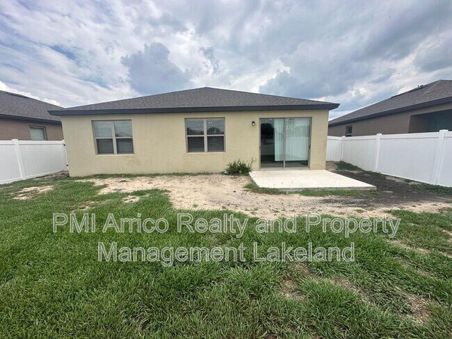 Building Photo - 8739 Micmac Ct
