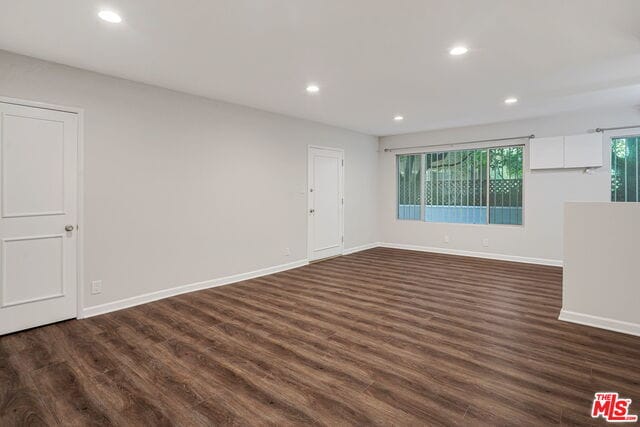 Building Photo - 1006 Havenhurst Dr