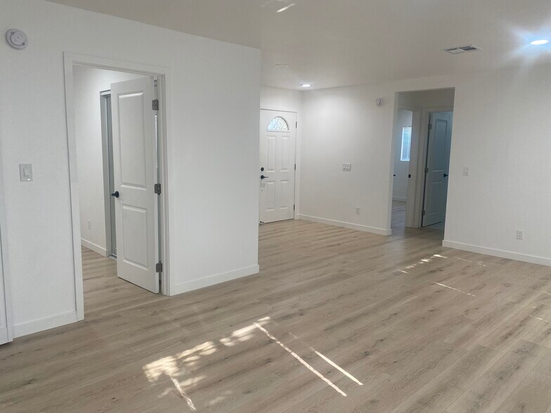 Building Photo - 24223 Arch St