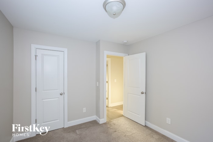 Building Photo - 244 Glenn St NW