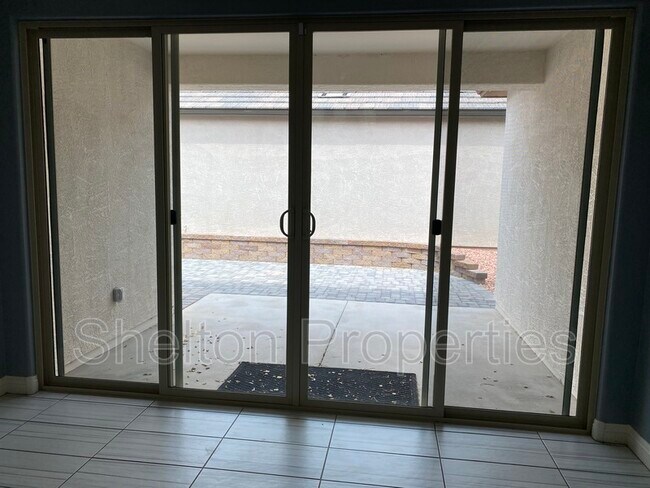 Building Photo - 2350 N Delaney Dr