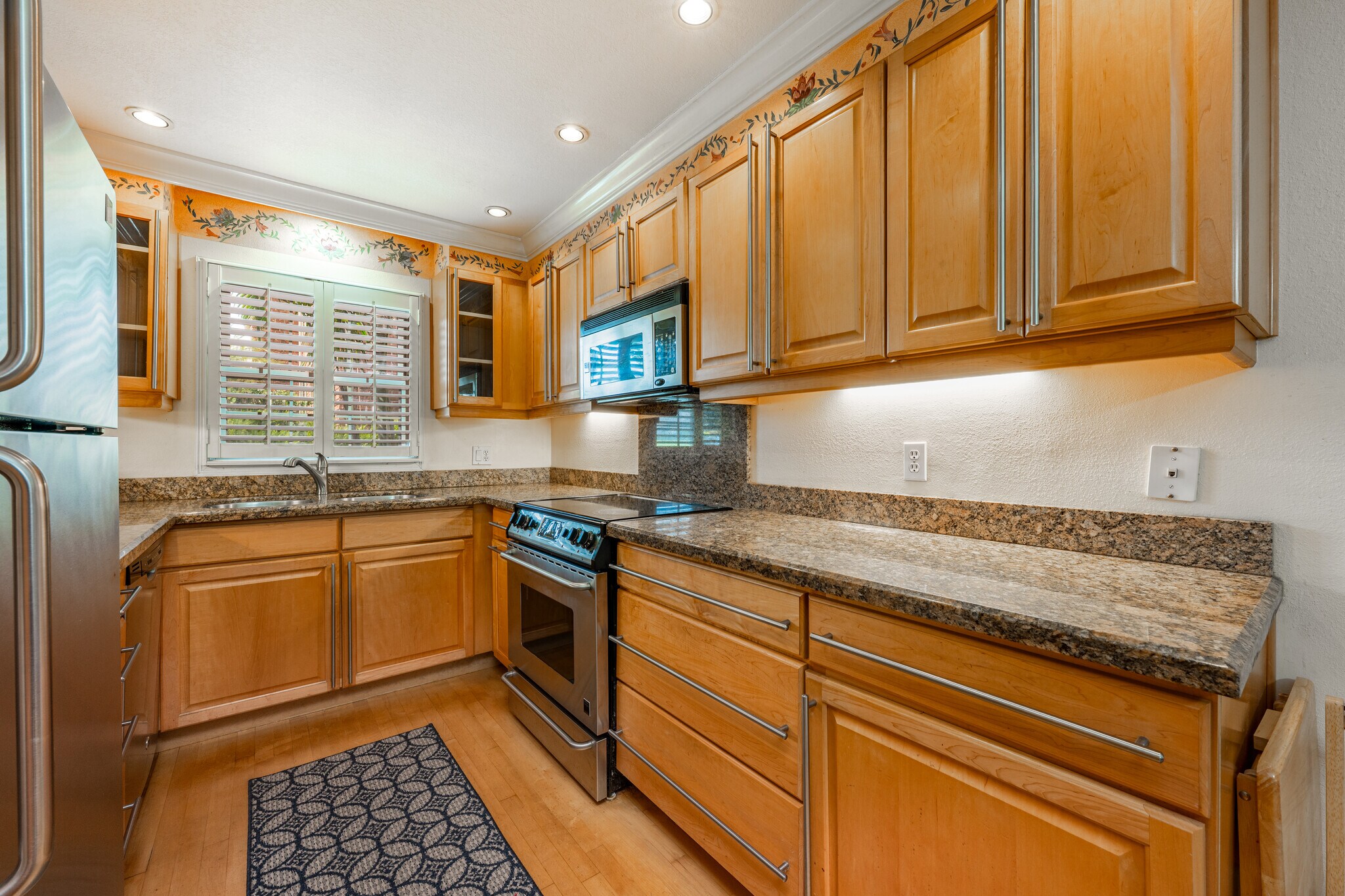 Building Photo - 372 Georgetown Dr