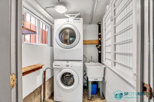 Building Photo - Lower Haight: Single Family Home with Yard...