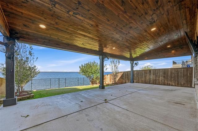 Building Photo - 18136 Lakefront Ct