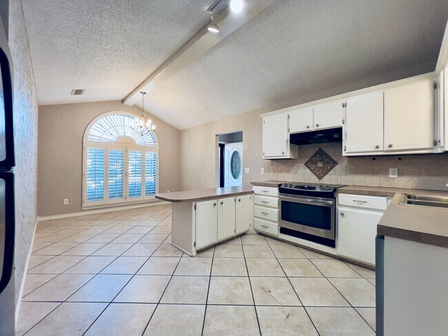 Building Photo - Great 3/2/2 Located in Frenship ISD
