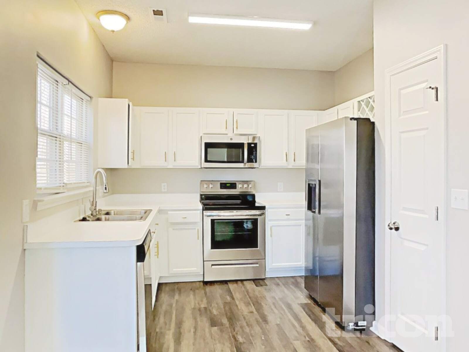 Building Photo - 6800 Brancusi Ct