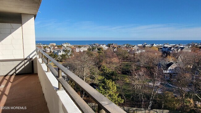 Building Photo - 1 Channel Dr