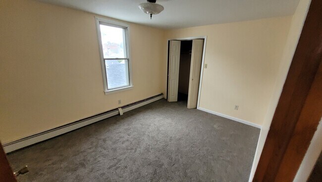 Bedroom 2 - 624 Deacon St
