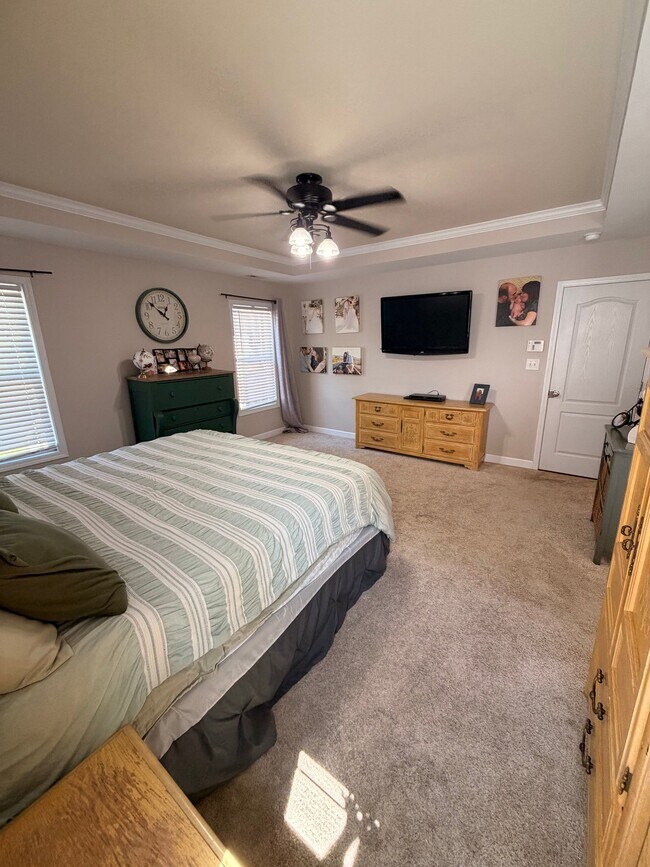 Building Photo - 207 Heather Brook Cir