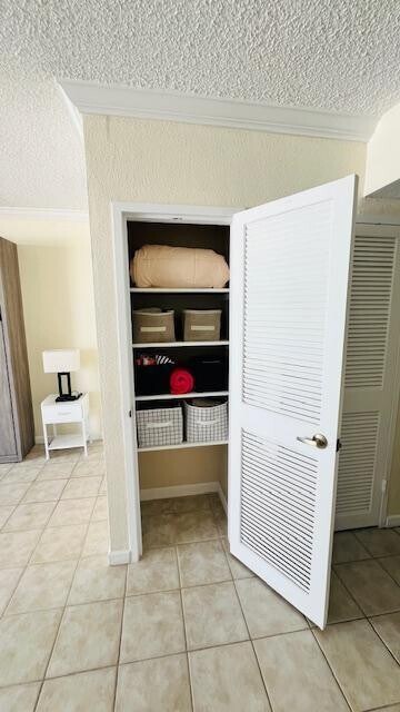 Building Photo - 2501 S Ocean Dr