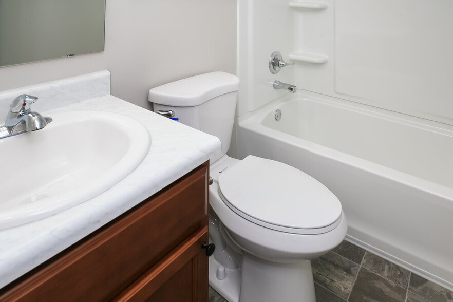 Building Photo - 2362 Montezuma Express Dr