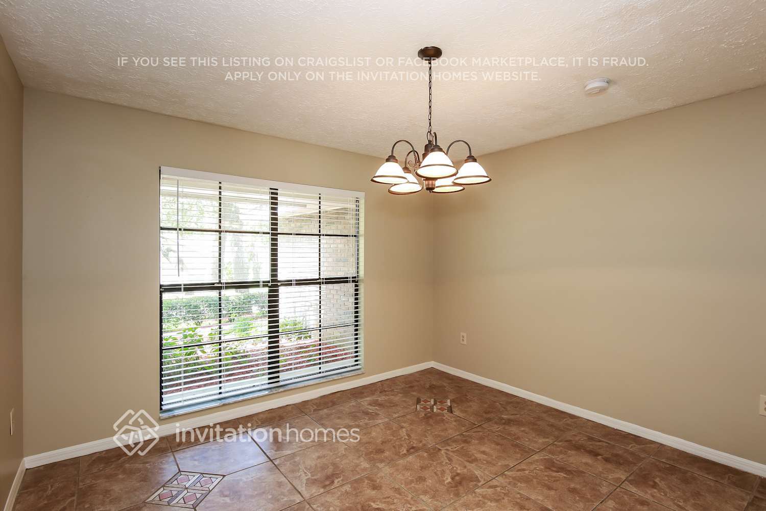 Building Photo - 3910 Buttonwood Ct