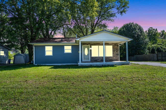 Building Photo - 9229 Donerail Way