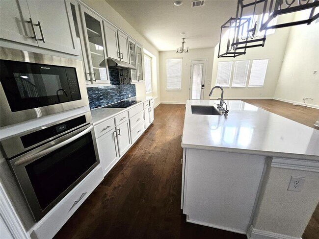 Building Photo - 1105 Malibar Ln