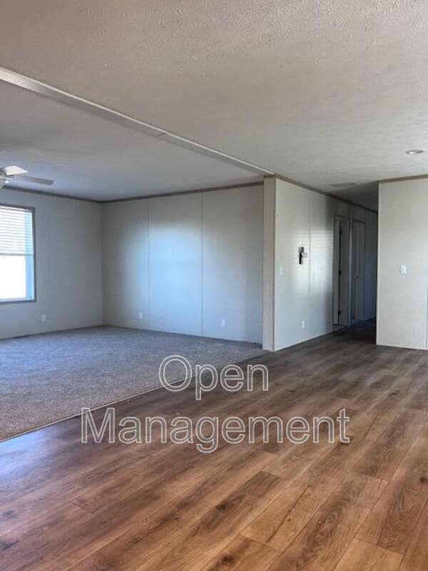 Building Photo - 2301 SW Oralabor Rd