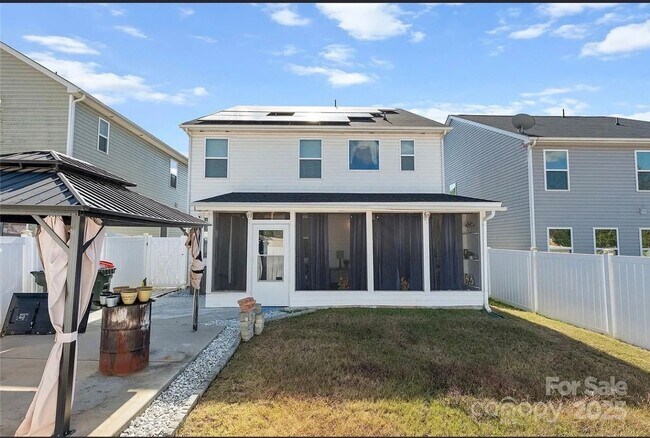 Building Photo - Stunning 4BR House + Office, in Charlotte