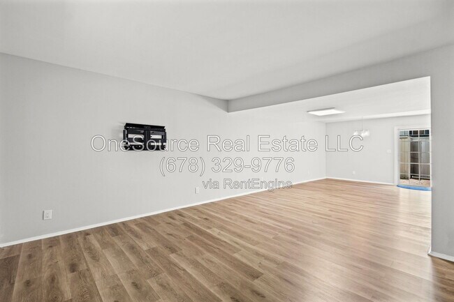 Building Photo - 7312 Cardigan Cir NE