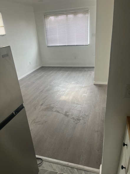 Building Photo - 15236 Tireman Ave